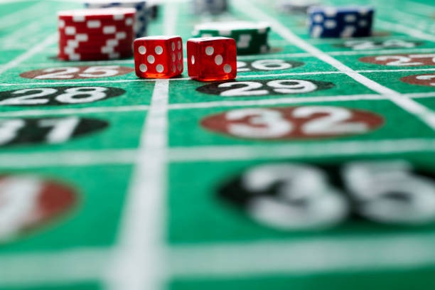 Macau Pools draw interface showing number selection and countdown timer